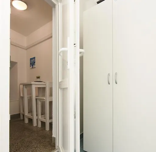 Old By Adriaticexplorer Pensionat Zadar