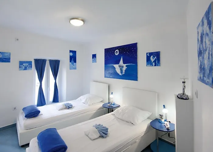 Old By Adriaticexplorer 2*