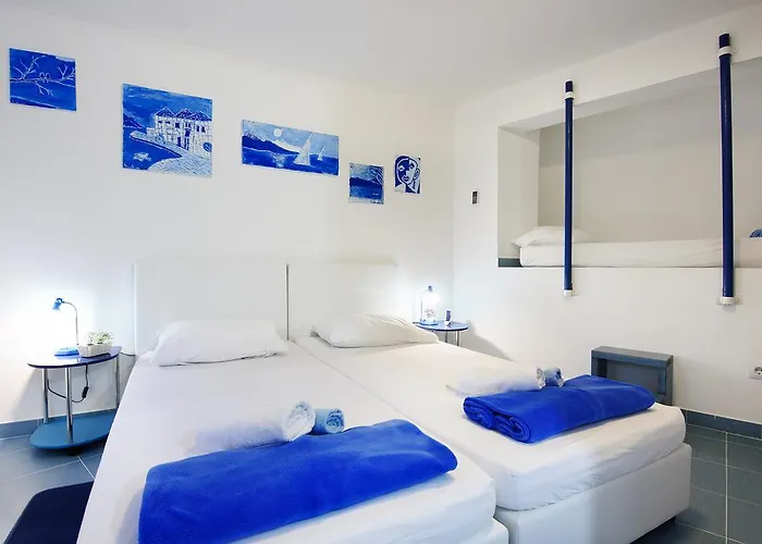 Pensionat Old By Adriaticexplorer 2*